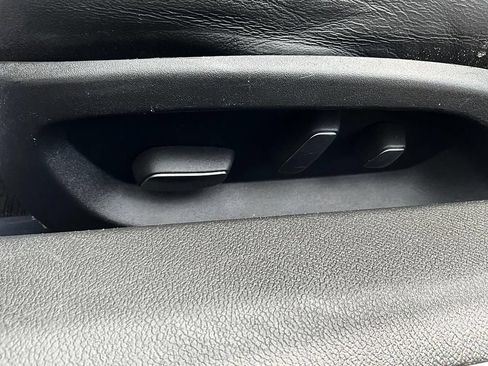 Used 2016 Chevrolet Corvette Stingray Coupe w/ 3LT Preferred Equipment Group RWD image 15