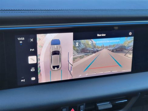 Certified 2024 Porsche Macan 4 Electric image 17