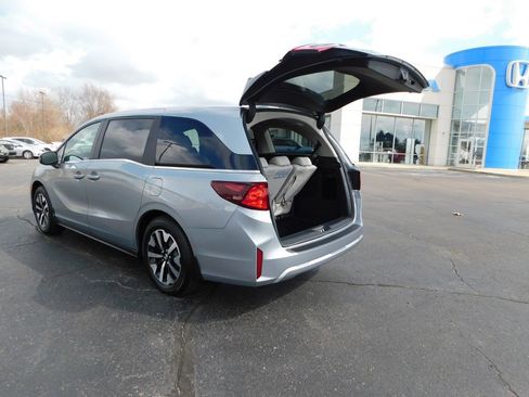 New 2026 Honda Odyssey EX-L image 26