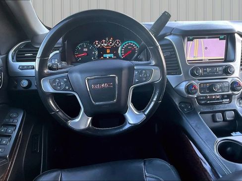 Used 2019 GMC Yukon SLT w/ Graphite Performance Edition image 2