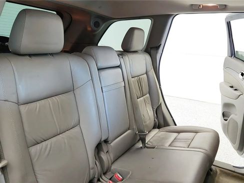 Used 2013 Jeep Grand Cherokee Laredo AWD/4WD image 38