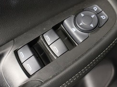 Used 2024 Buick Encore GX Preferred FWD image 22