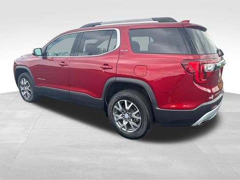 Used 2023 GMC Acadia SLE w/ Driver Convenience Package AWD/4WD image 3