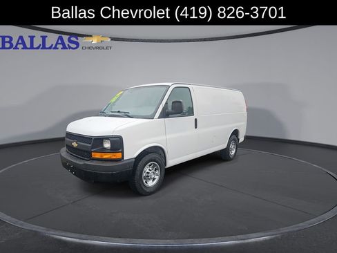 Certified 2016 Chevrolet Express 2500 image 4