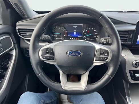 Used 2023 Ford Explorer XLT w/ Equipment Group 202A image 26