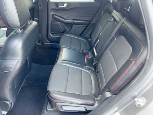 Used 2023 Ford Escape ST-Line image 15