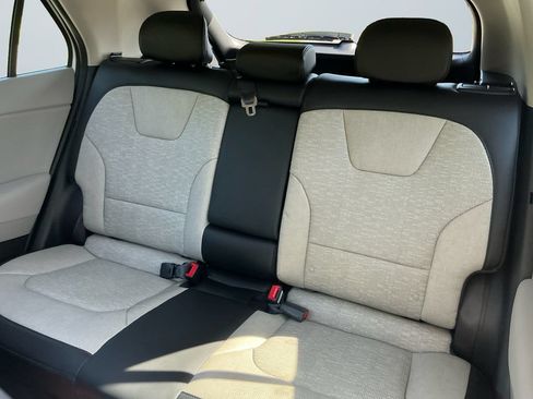 Used 2023 Kia Niro Wave w/ Wave Preserve Package FWD image 14