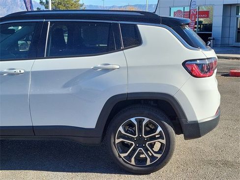 Used 2022 Jeep Compass Limited w/ Sun and Sound Group image 6