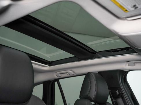 Used 2024 MAZDA CX-50 AWD 2.5 Turbo w/ Weather Package image 25