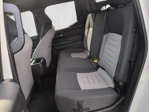 Used 2025 Toyota Tacoma TRD Off-Road image 13