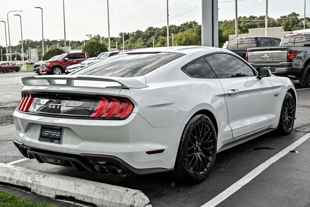 Used 2018 Ford Mustang GT w/ GT Performance Package RWD image 8