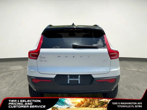Used 2023 Volvo XC40 Recharge Ultimate AWD/4WD image 7