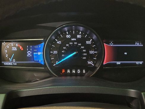 Used 2016 Ford Explorer Limited w/ Equipment Group 301A FWD image 23