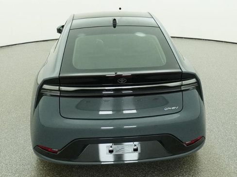 New 2026 Toyota Prius Plug-In Hybrid FWD image 37