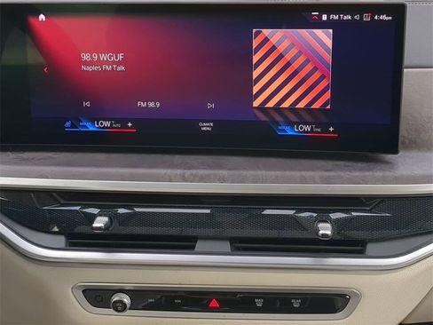 Certified 2023 BMW X7 xDrive40i w/ Premium Package image 19