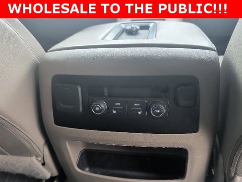 Used 2019 GMC Yukon XL SLT image 12