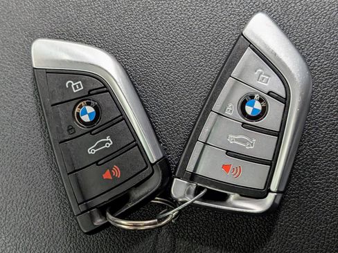 Used 2018 BMW X3 xDrive30i w/ Premium Package image 42