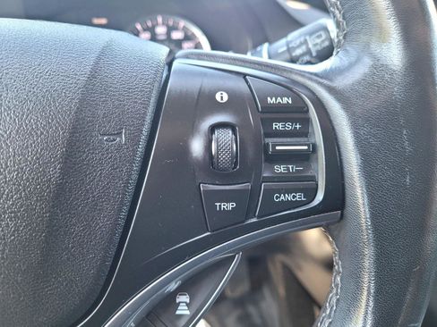 Used 2018 Acura MDX FWD image 32