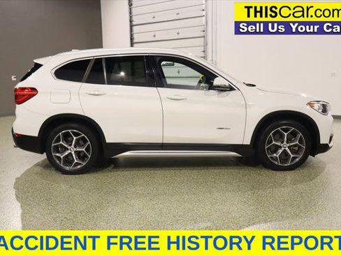 Used 2018 BMW X1 xDrive28i AWD/4WD image 2