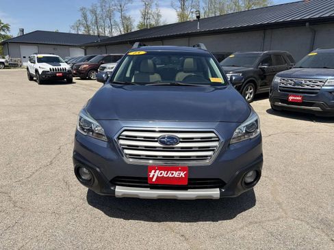 Used 2015 Subaru Outback 2.5i Limited AWD/4WD image 2