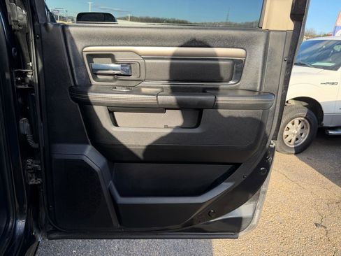 Used 2017 RAM 1500 Sport image 28