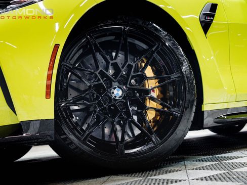 Used 2021 BMW M4 Coupe w/ M Carbon Exterior Package image 9