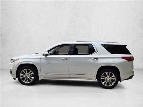 Used 2021 Chevrolet Traverse High Country FWD image 8