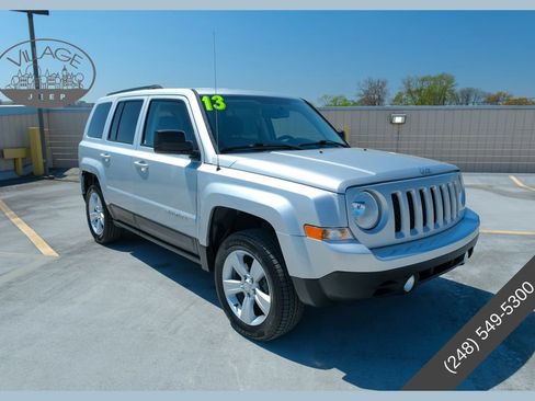 Used 2013 Jeep Patriot Latitude AWD/4WD image 1