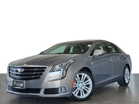 Used 2019 Cadillac XTS Luxury image 1