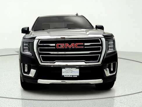 Used 2023 GMC Yukon XL SLT w/ SLT Premium Package AWD/4WD image 2