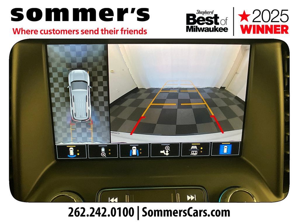 Used 2023 GMC Acadia AT4 w/ Technology Package AWD/4WD image 18