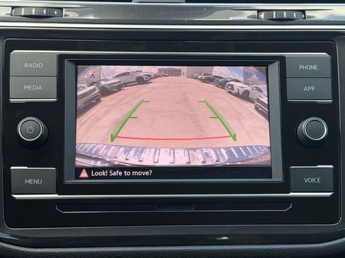 Certified 2024 Volkswagen Tiguan S FWD image 20