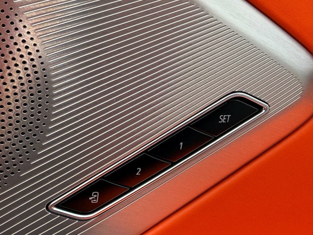Used 2026 Chevrolet Corvette Stingray Premium Conv w/ Chrome Exterior Badge Package RWD image 27