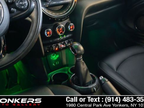 Used 2016 MINI Cooper 2-Door Hardtop FWD image 27