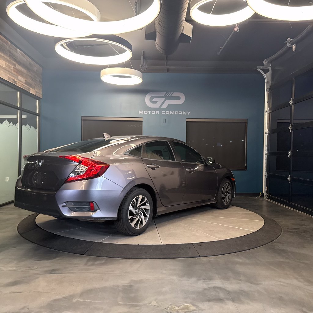 Used 2017 Honda Civic EX image 3