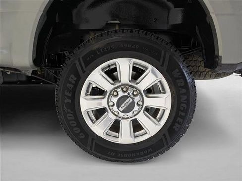 Used 2019 Ford F250 Platinum w/ Platinum Ultimate Package image 22