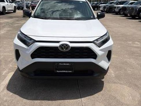 Certified 2025 Toyota RAV4 LE FWD image 1