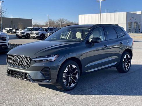 New 2026 Volvo XC60 B5 Ultra w/ Protection Package Premier image 24