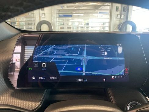 Used 2025 Chevrolet Equinox LT AWD/4WD image 15