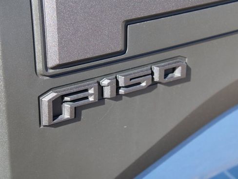 Used 2019 Ford F150 Raptor w/ Equipment Group 802A Luxury image 11