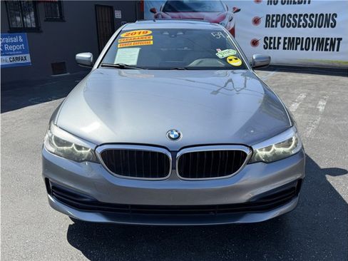 Used 2019 BMW 530i image 10