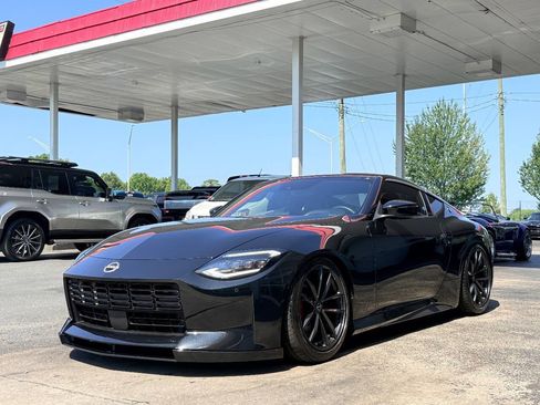 Used 2024 Nissan Z Performance w/ Floor Mat Package RWD image 6