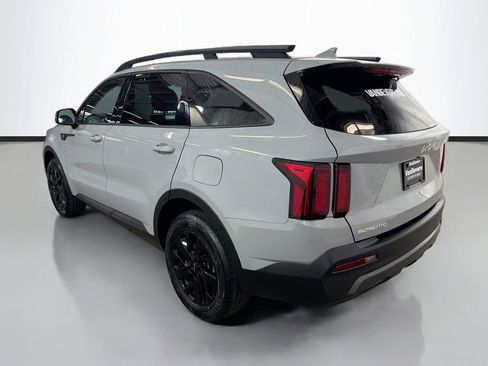 Used 2023 Kia Sorento S AWD/4WD image 8