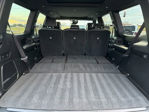 Used 2022 Jeep Wagoneer Series II w/ Premium Group I RWD image 9