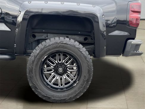 Used 2018 Chevrolet Silverado 1500 LT image 37