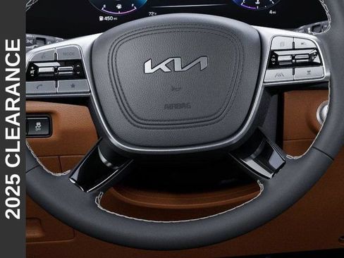 Certified 2025 Kia Telluride SX Prestige X-Line AWD/4WD image 22