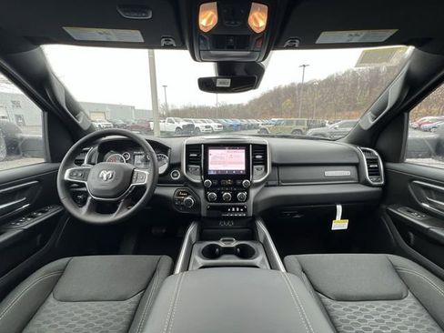 New 2026 RAM 1500 4x4 Crew Cab image 14