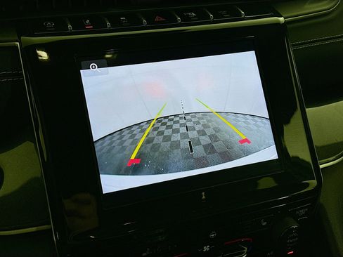 Used 2023 Jeep Grand Cherokee Altitude RWD image 22