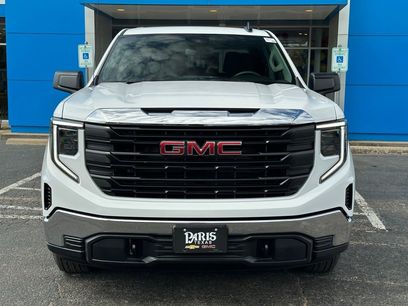 New 2026 GMC Sierra 1500 Pro w/ Pro Value Package