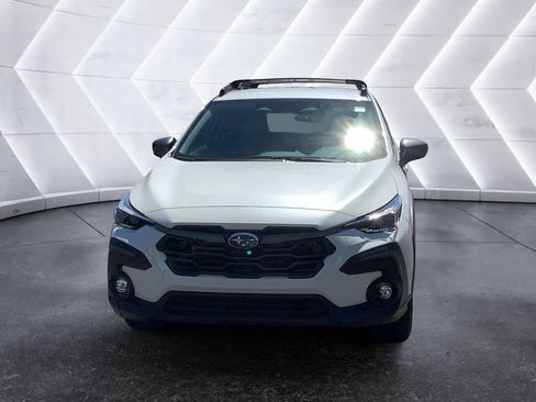 Certified 2025 Subaru Crosstrek 2.5i Limited w/ Crosstrek Mirror Package image 2